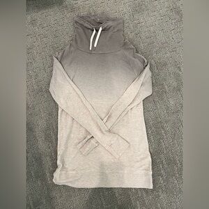 Time and Tru Ombre Gray Long Sleeve Top